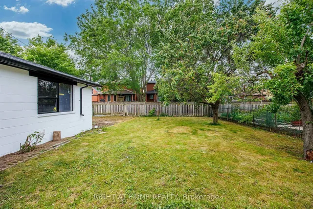 Additional image 36 of 53 Lawnside Dr