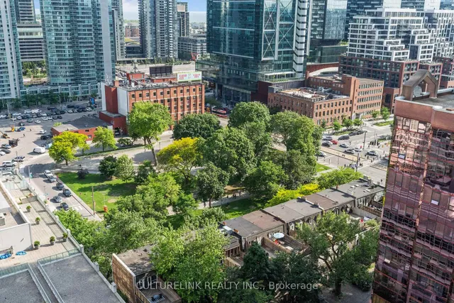 Additional image 14 of 375 King St Unit 1901