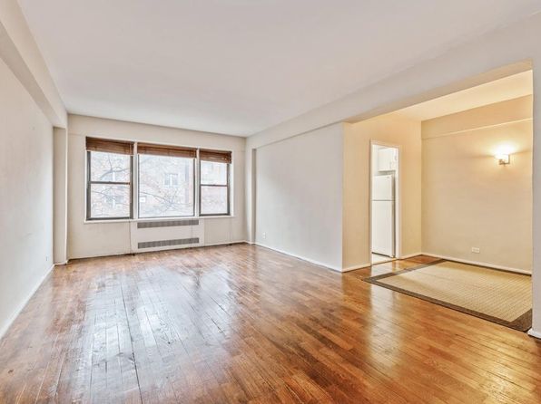 9921 67th Rd, Flushing, NY