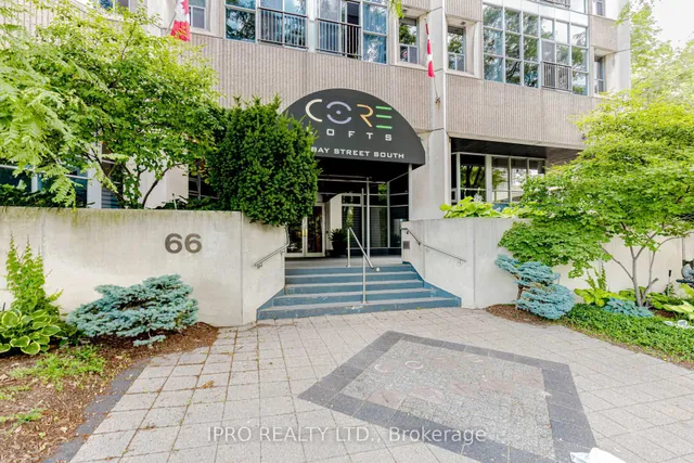 66 Bay St Unit 107