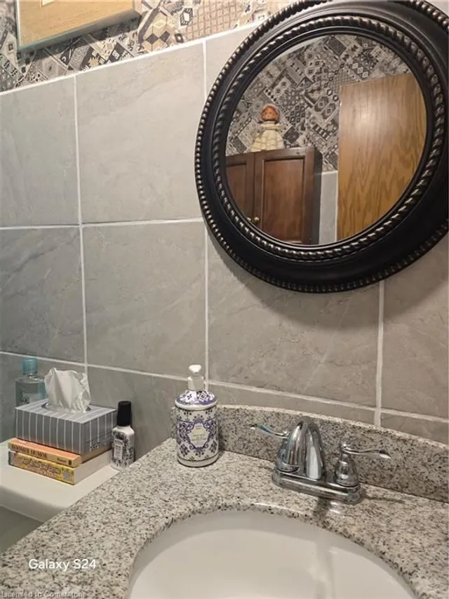 Additional image 13 of 2490 Governors Rd Unit 5 Pondview