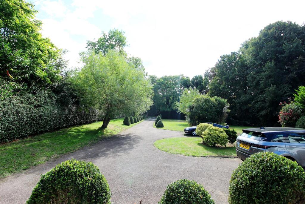 Additional image 22 of Reynards Road, Welwyn