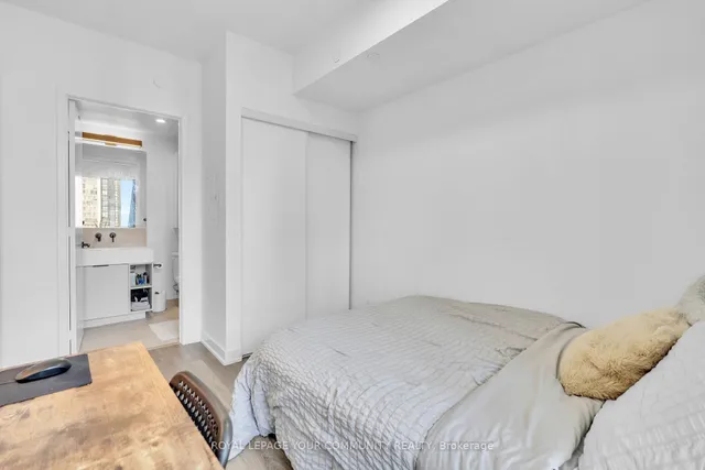 Additional image 11 of 108 Peter St Unit 3307