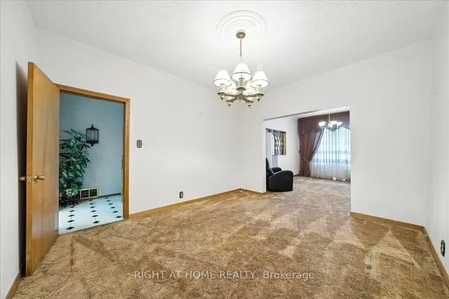 Additional image 12 of 449 Roxton Rd