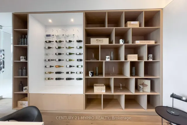 Additional image 31 of 5 Soudan Ave Unit 2501