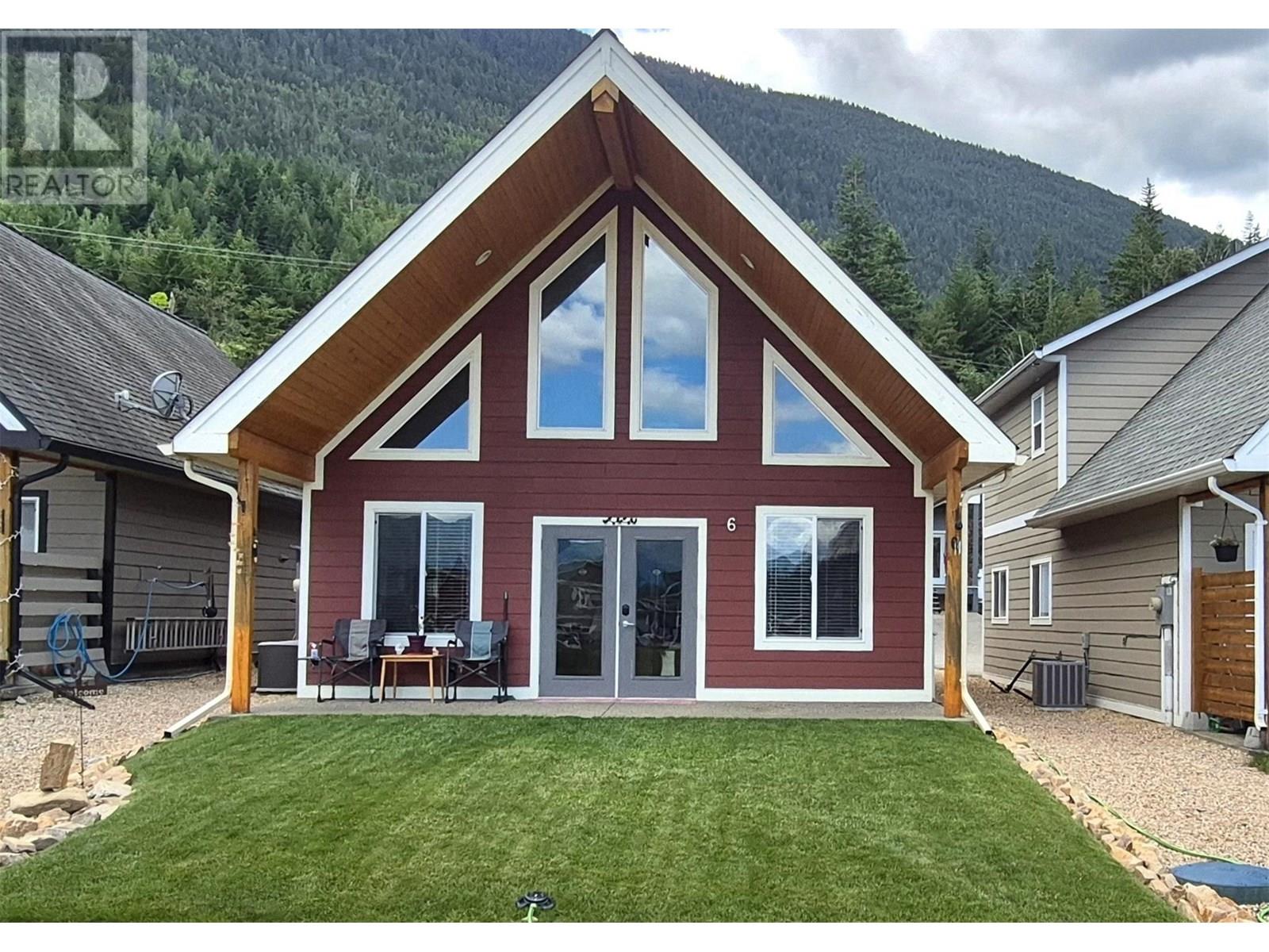 5211 Trans Canada Highway Unit# 6|Salmon Arm, British Columbia V0E2X3