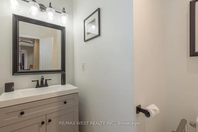 Additional image 21 of 12 Barr Cres