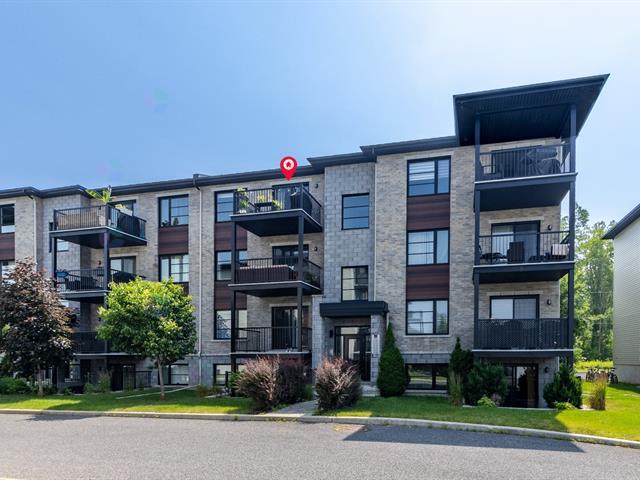 Property image for 3161 Rue du Granit|Carignan, Quebec J3L0Y3
