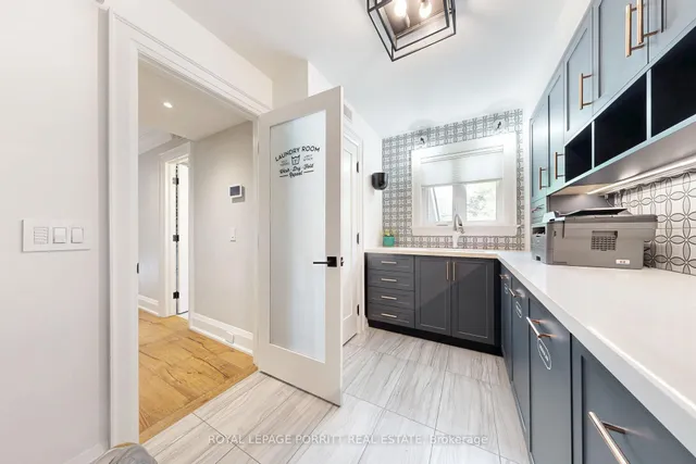 Additional image 22 of 10 Thirty First St