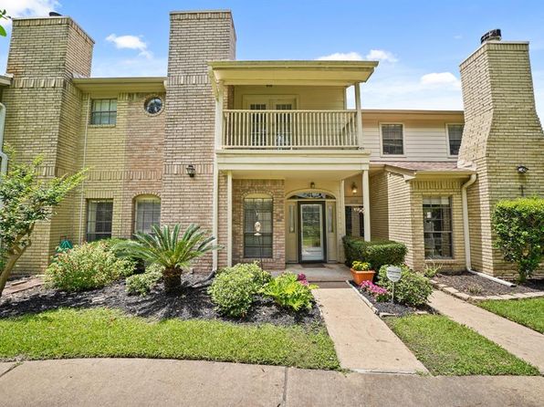 800 Country Place Dr, Houston, TX 