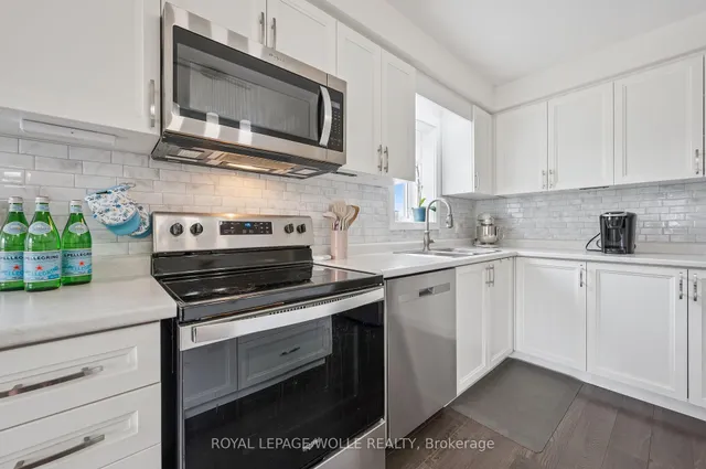 Additional image 13 of 170 Rochefort St Unit A