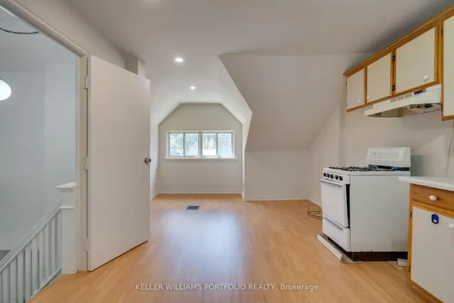 Additional image 27 of 65 Westholme Ave