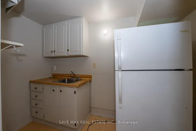 Additional image 30 of 62 Moregate Cres