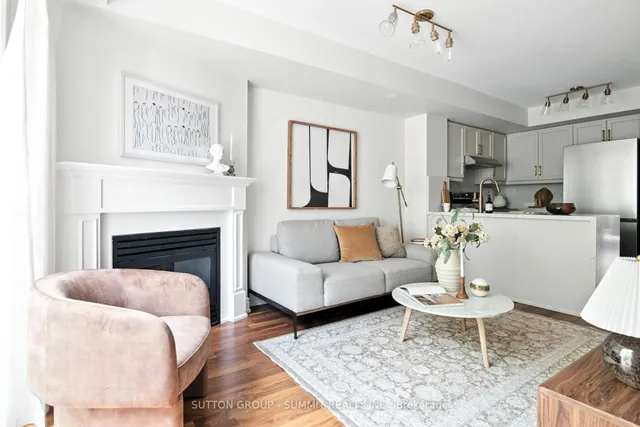 房产图片 3 - 18 Laidlaw St 单元 1026