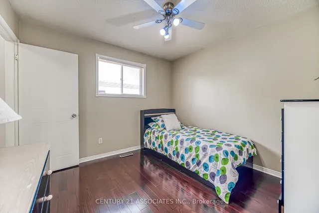 Additional image 27 of 5785 Sidmouth St