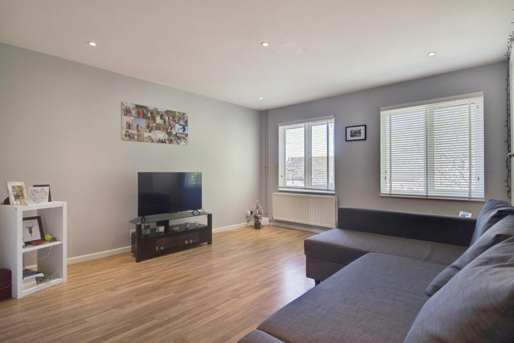 Additional image 15 of The Squirrels, Welwyn Garden City