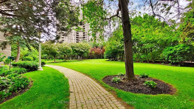 Additional image 38 of 45 Kingsbridge Garden Circ Unit 2008