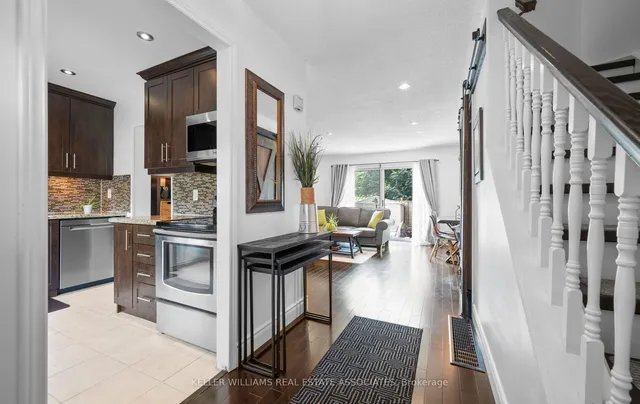 Additional image 4 of 6433 Charing Dr Unit 34