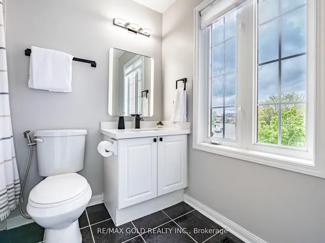 Additional image 21 of 7 Dunlop Crt