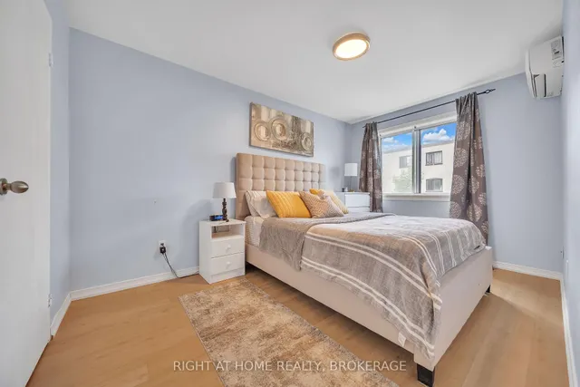 Additional image 15 of 1058 Falgarwood Dr Unit 132