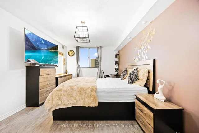 Additional image 3 of 120 Dundalk Dr Unit 1010