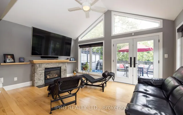 房产图片 22 - 2183 Sandringham Dr