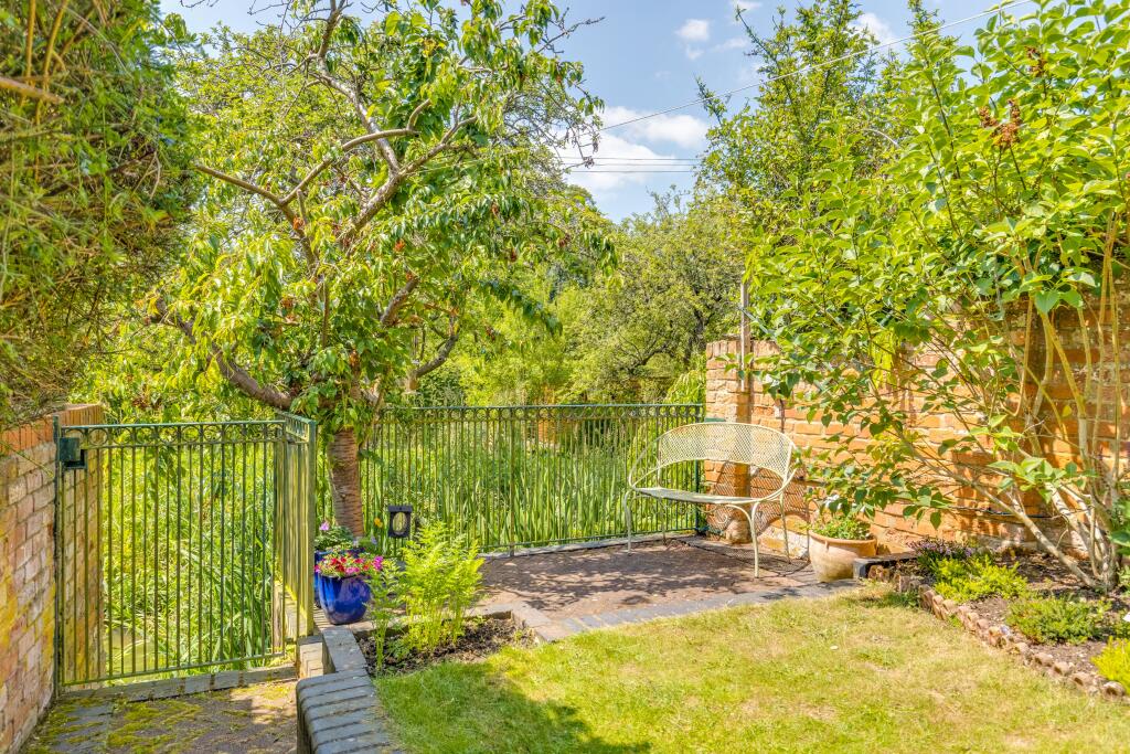 Additional image 9 of Codicote Road, Welwyn, AL6