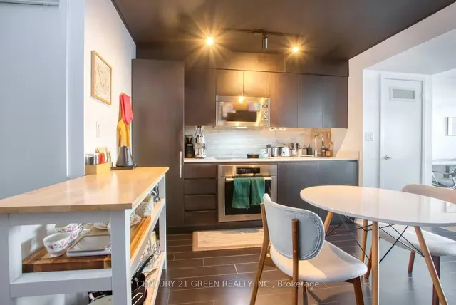 Additional image 9 of 15 Iceboat Terr Unit 2308