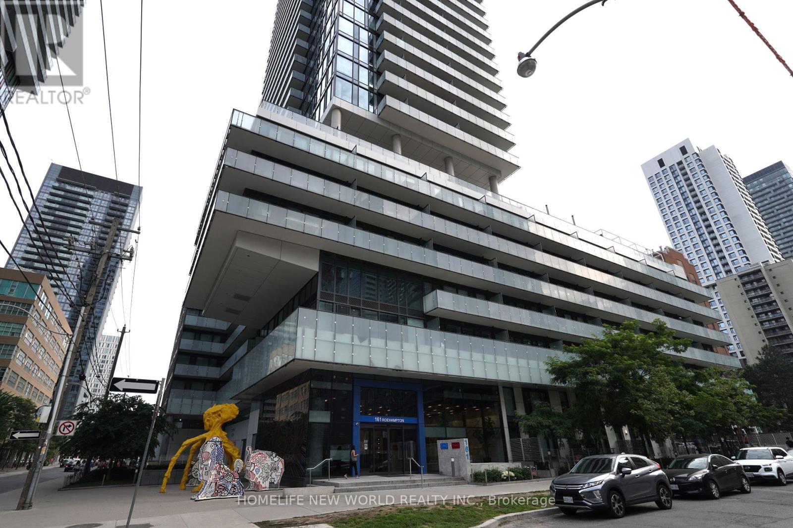 233 - 161 ROEHAMPTON AVENUE|Toronto (Mount Pleasant West), Ontario M4P0C8