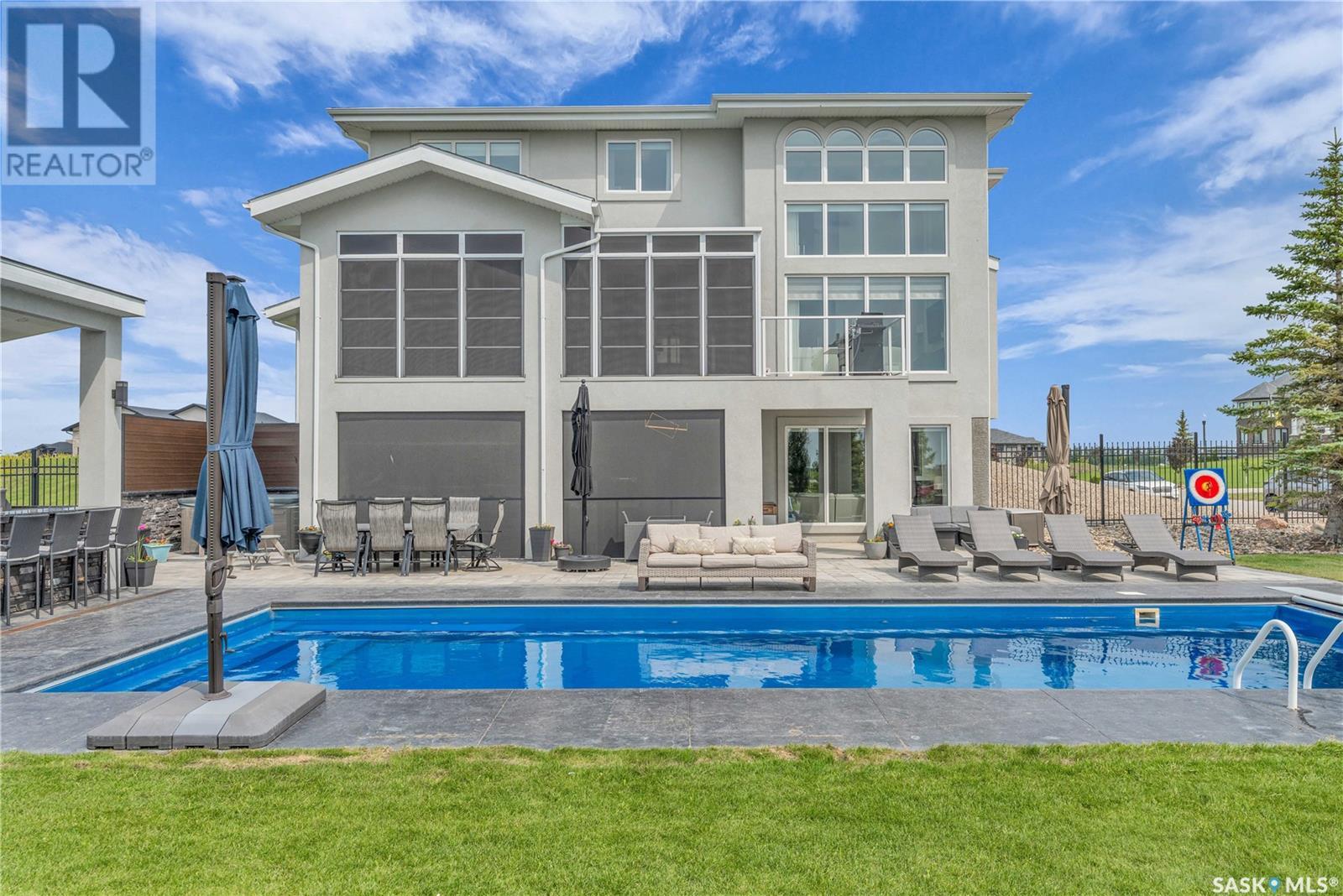 Property image for 301 SPRUCE CREEK CRESCENT|Pilot Butte, Saskatchewan S4L5B1