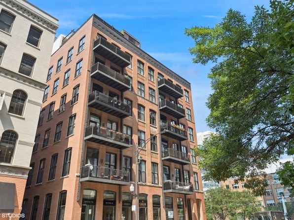 154 W Hubbard St #603, Chicago, IL 60610