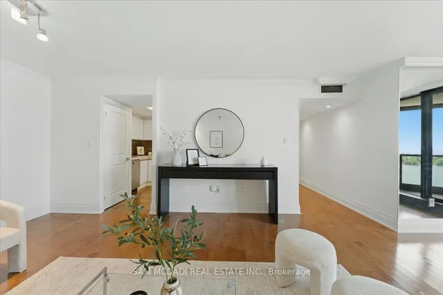 Additional image 13 of 2045 Lake Shore Blvd Unit 1605