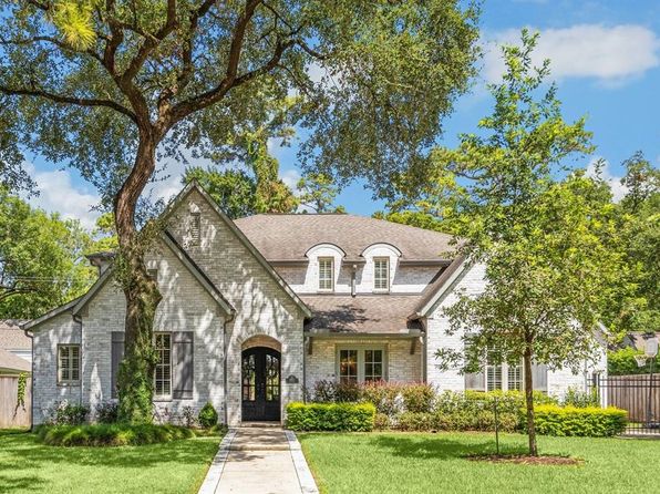 12222 Old Oaks Dr, Houston, TX 77024