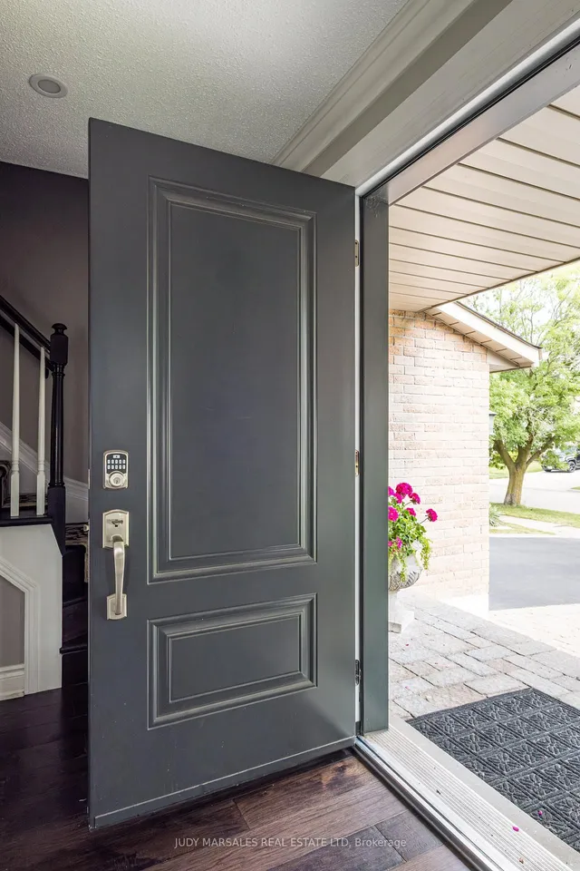 Additional image 4 of 14 Bing Cres