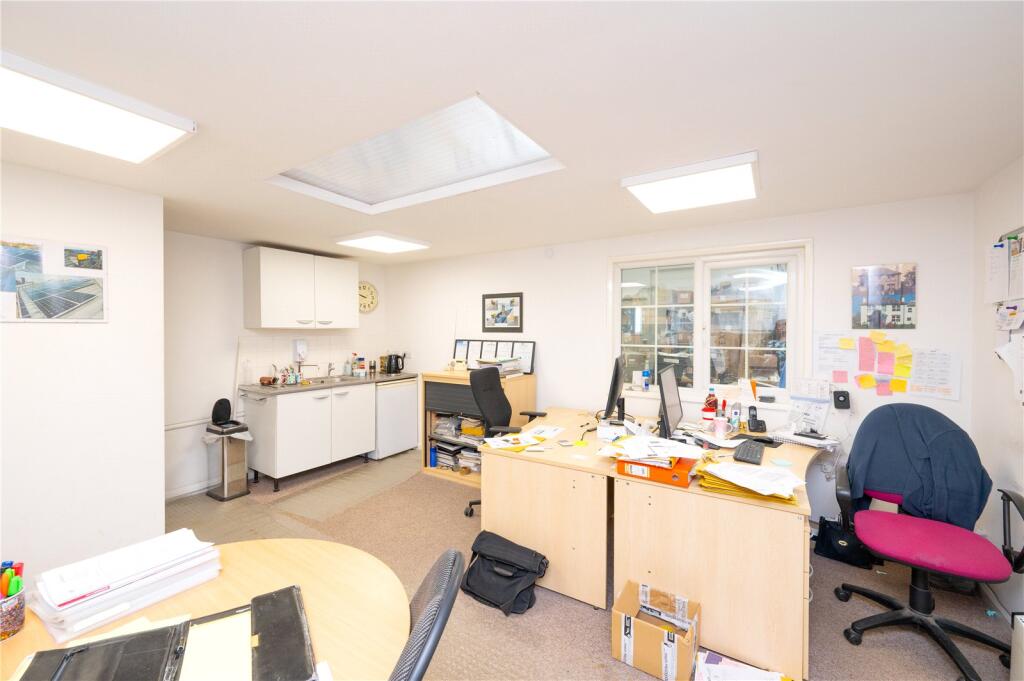 Additional image 4 of St. Albans Road, Sandridge, St. Albans, Hertfordshire