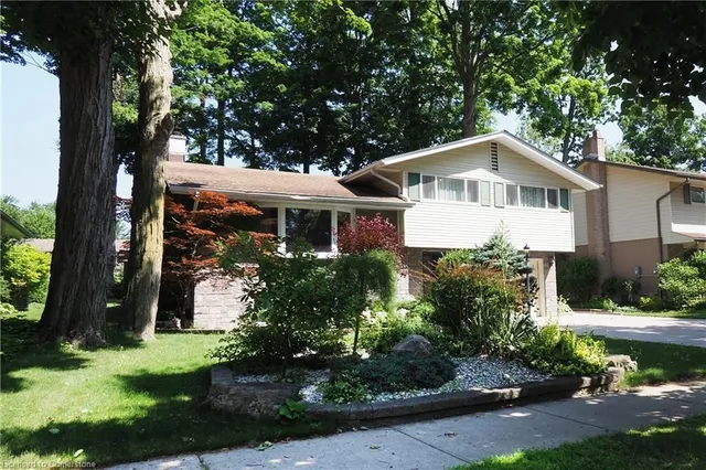 Additional image 4 of 156 Rennie Dr