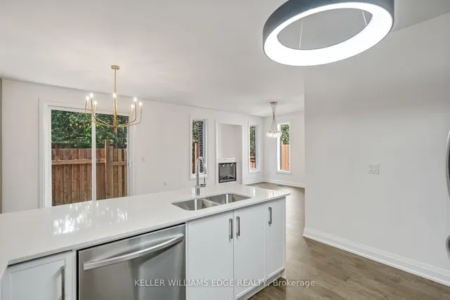 Additional image 11 of 2154 Walkers Line Unit 4