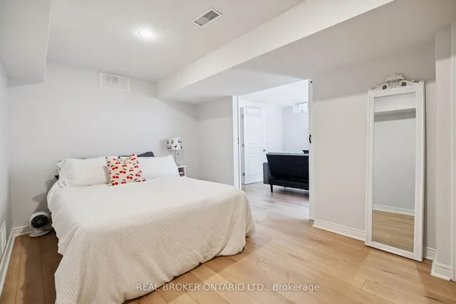 Additional image 32 of 5350 Haldimand Cres