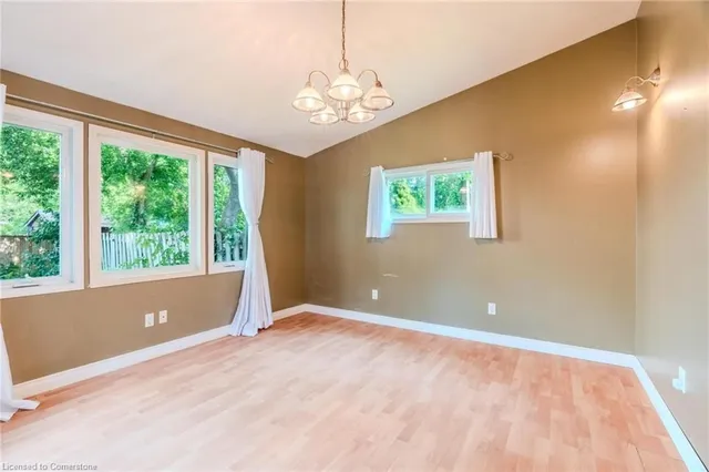 Additional image 12 of 95 Paradise Rd