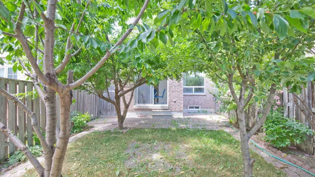 Additional image 50 of 74 EASTVIEW Gate