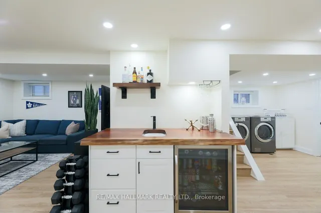 Additional image 15 of 321 Victoria Park Ave