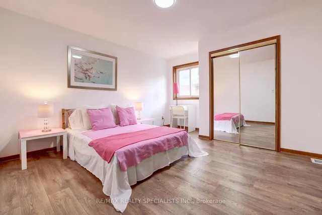 Additional image 18 of 19 Verona Pl