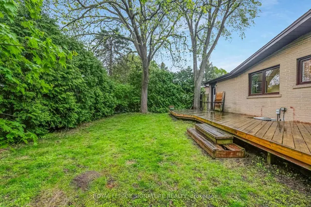 Additional image 41 of 23 Palomino Cres