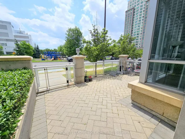 Additional image 3 of 38 Lee Centre Dr Unit TH120