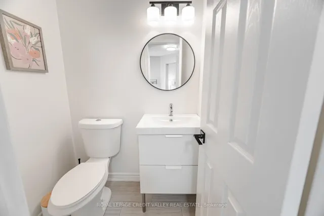 Additional image 16 of 56 Valonia Dr