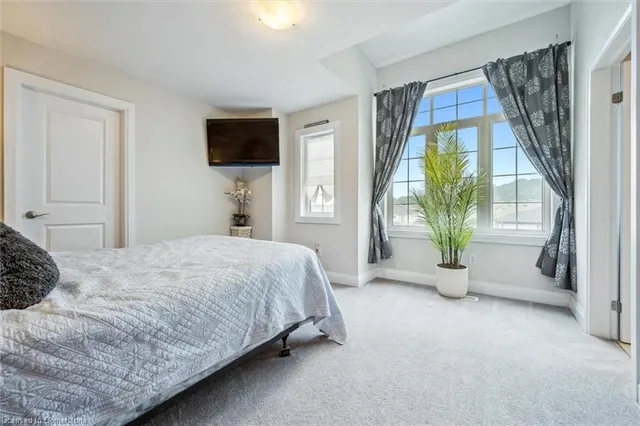 Additional image 12 of 97 South Creek Dr