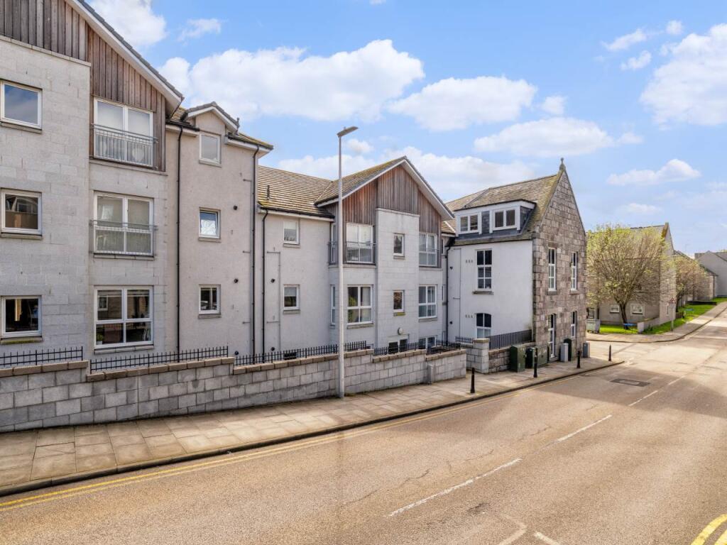 Additional image 14 of Park Street, The Courtyard, City Centre