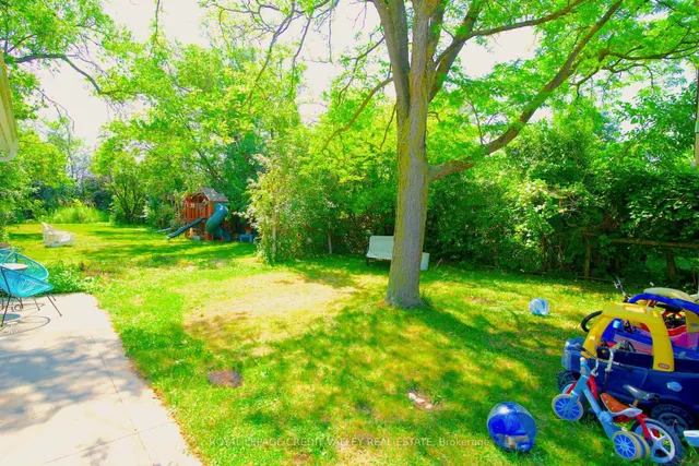 Additional image 27 of 28 Sunnyhurst Ave