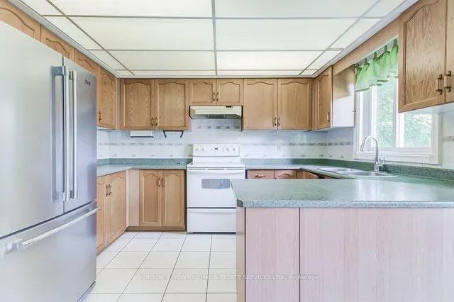Additional image 11 of 459 Glenashton Dr
