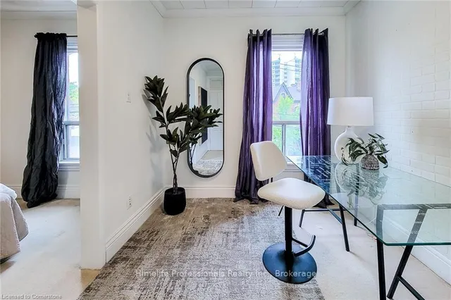 Additional image 38 of 116 Locke St